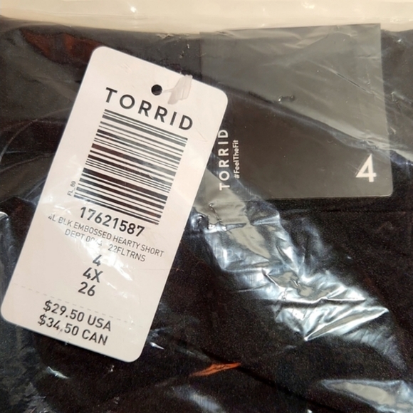 ❤️NWT VINTAGE TORRID VALENTINES DAY BIKE SHORTS - HEART PRINT 9' HIGH WAIST PLUS - Picture 14 of 15